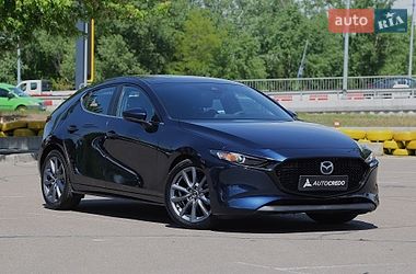 Хэтчбек Mazda 3 2022 в Киеве