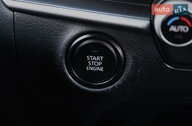 Хэтчбек Mazda 3 2022 в Киеве
