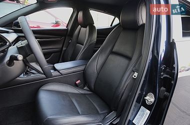 Хэтчбек Mazda 3 2022 в Киеве