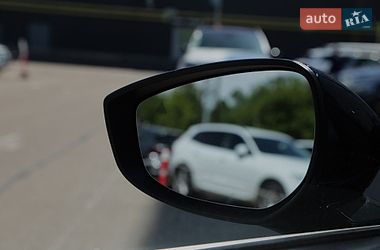 Хэтчбек Mazda 3 2022 в Киеве