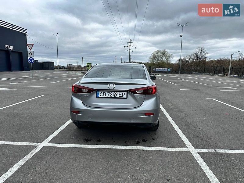 Седан Mazda 3 2013 в Чернигове