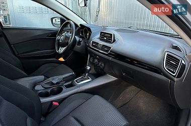 Седан Mazda 3 2013 в Чернигове