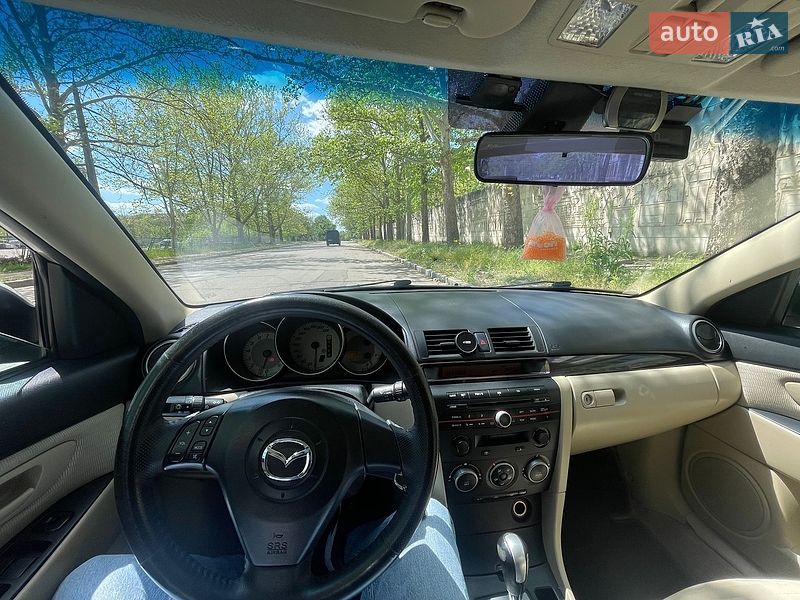 Седан Mazda 3 2007 в Николаеве