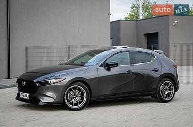 Хетчбек Mazda 3 2023 в Львові
