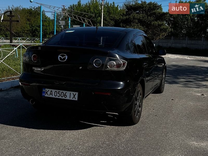 Седан Mazda 3 2008 в Броварах