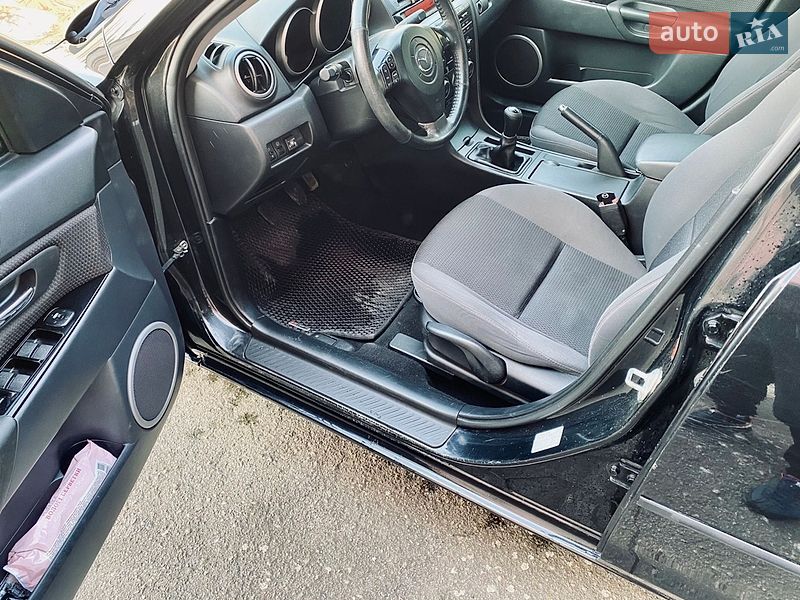Седан Mazda 3 2008 в Хмільнику