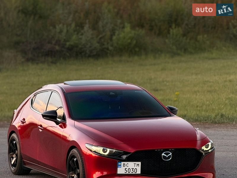 Хэтчбек Mazda 3 2022 в Львове
