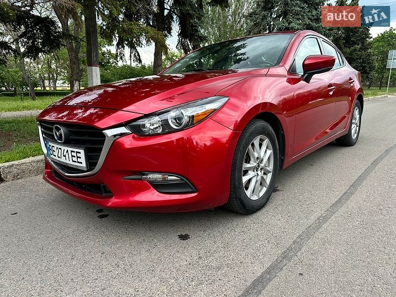 Седан Mazda 3 2017 в Николаеве