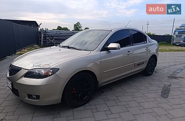 Седан Mazda 3 2008 в Перегинском