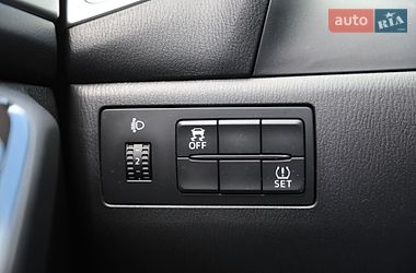 Седан Mazda 3 2017 в Харькове
