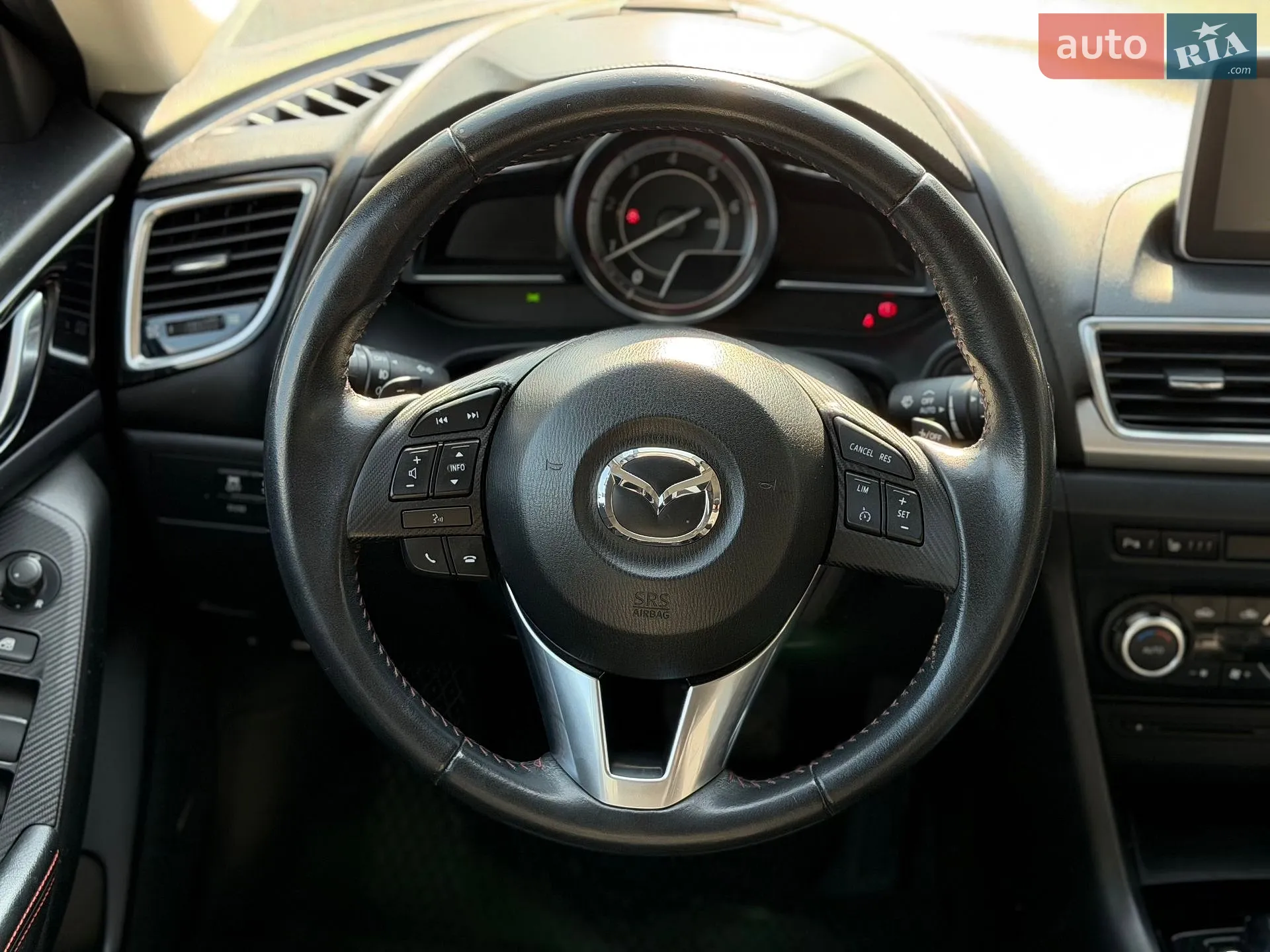 2014 Mazda 3 - мініатюра 34
