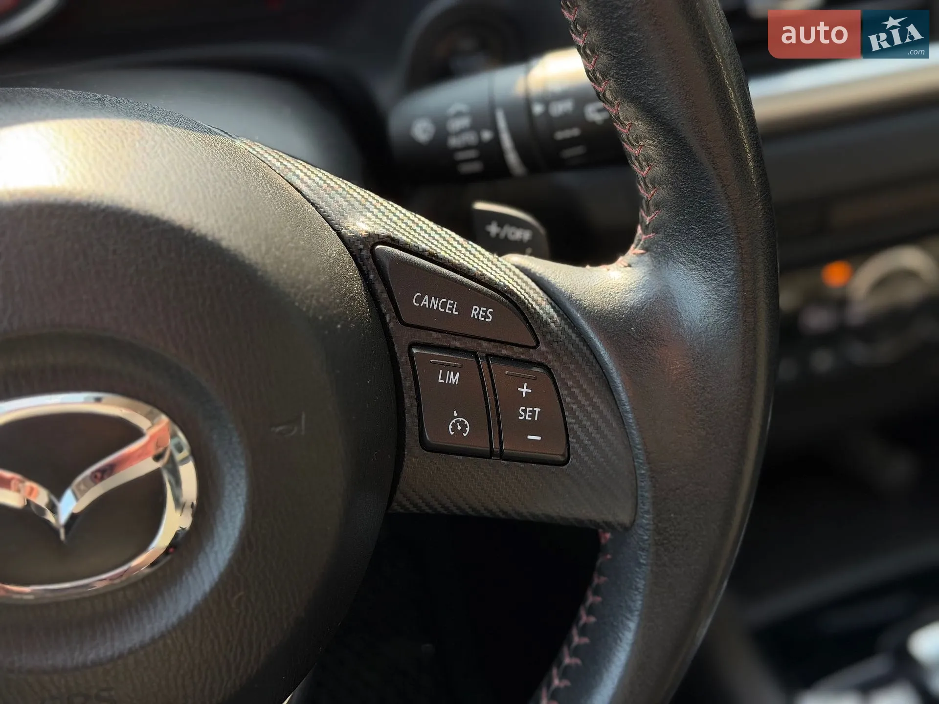 2014 Mazda 3 - мініатюра 36