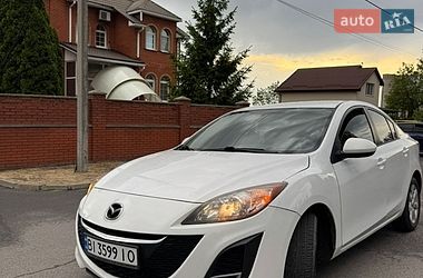 Седан Mazda 3 2011 в Кременчуге