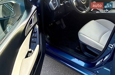 Седан Mazda 3 2017 в Киеве