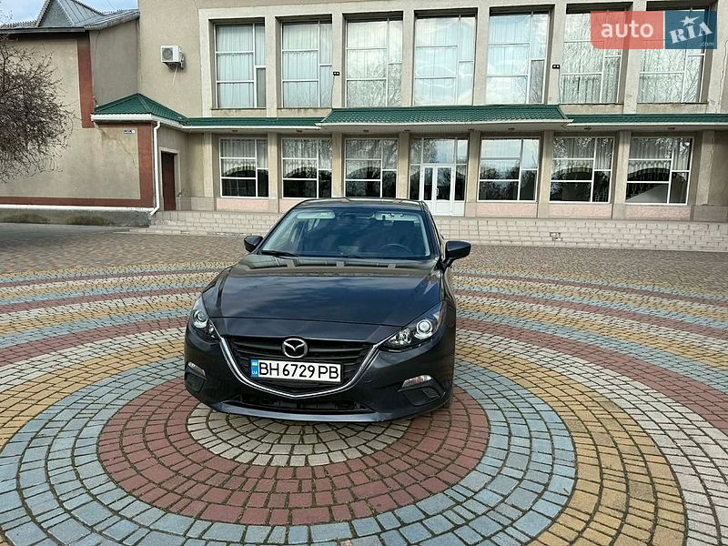 Седан Mazda 3 2016 в Сараті фото 2 Седан Mazda 3 2016 в Сараті