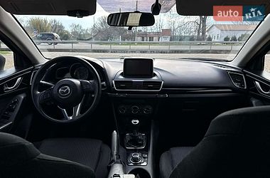 Седан Mazda 3 2016 в Сараті фото 11 Седан Mazda 3 2016 в Сараті