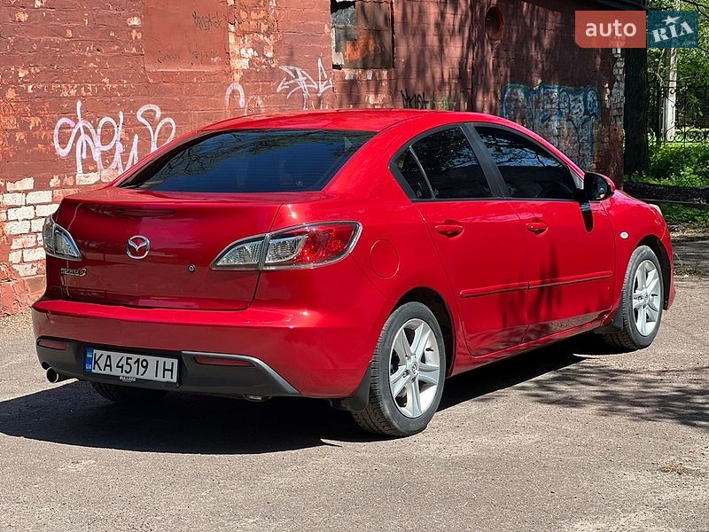 Седан Mazda 3 2009 в Ніжині