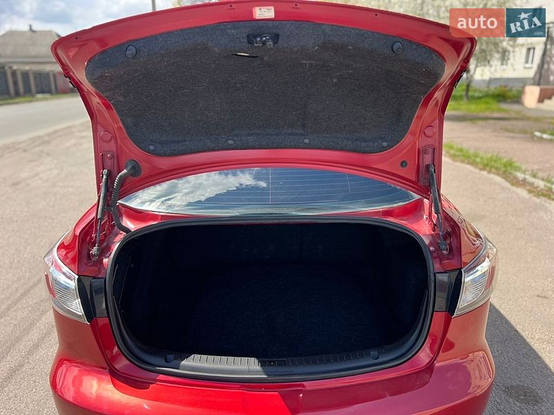 Седан Mazda 3 2009 в Ніжині