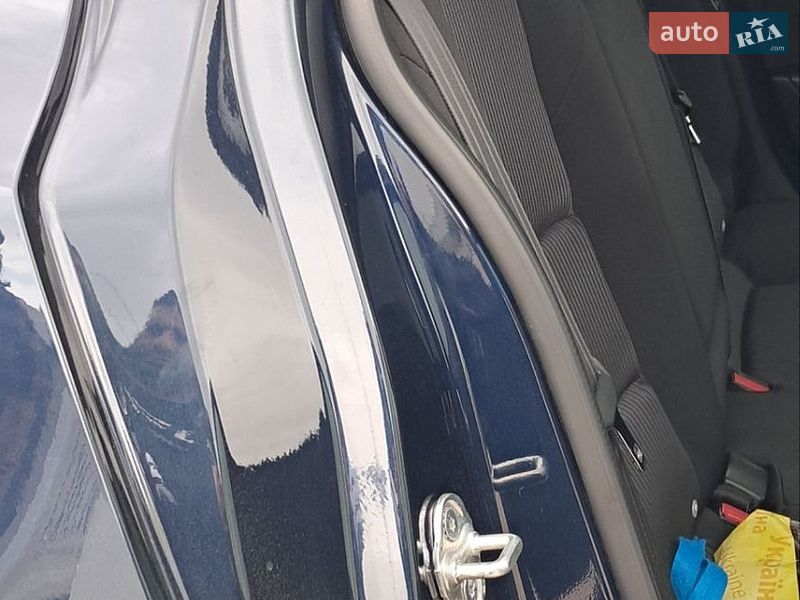 Хэтчбек Mazda 3 2015 в Житомире