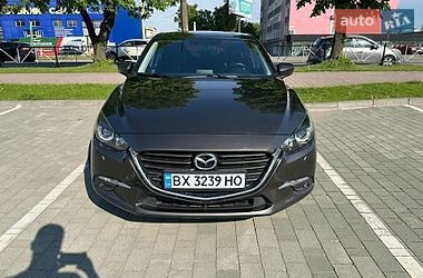 Седан Mazda 3 2016 в Хмельницком