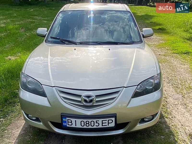 Седан Mazda 3 2004 в Гадячі