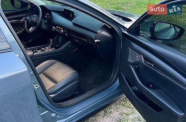 Седан Mazda 3 2022 в Днепре