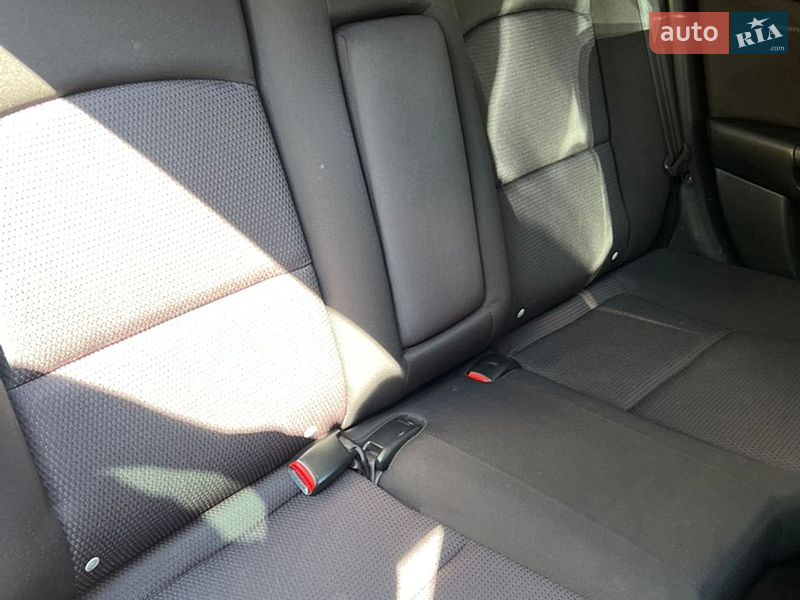 Седан Mazda 3 2007 в Киеве