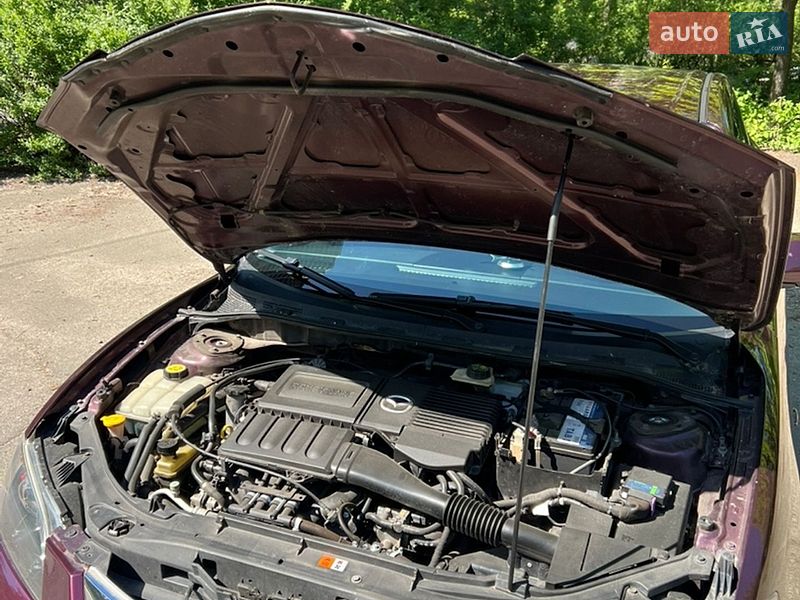 Седан Mazda 3 2007 в Киеве