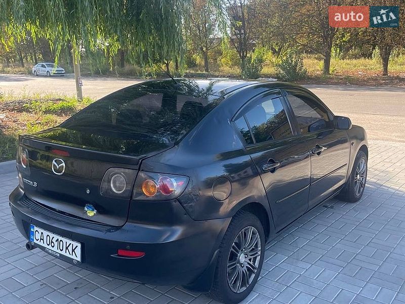 Седан Mazda 3 2005 в Черкассах