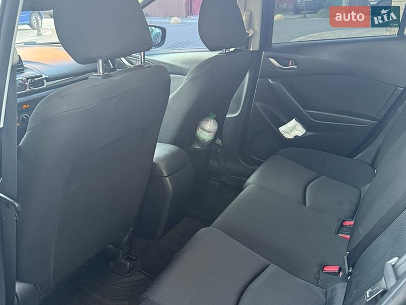 Седан Mazda 3 2014 в Белой Церкви