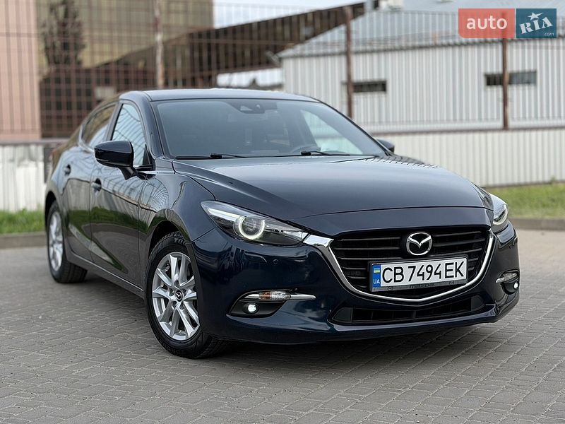 Седан Mazda 3 2017 в Киеве