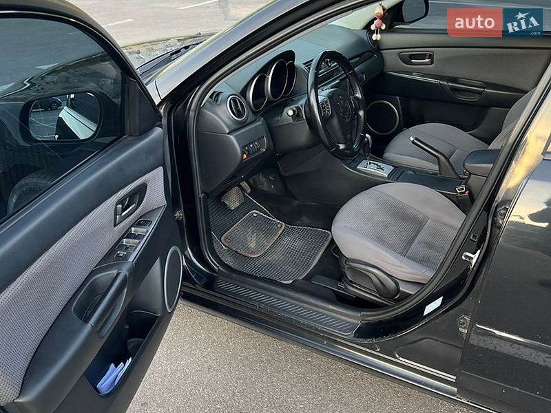 Седан Mazda 3 2006 в Кропивницком