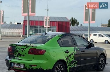 Седан Mazda 3 2004 в Києві