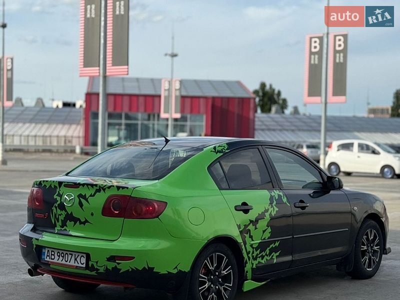 Седан Mazda 3 2004 в Києві