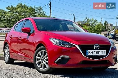 Хэтчбек Mazda 3 2016 в Одессе