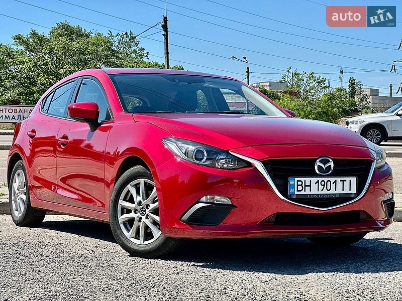 Хэтчбек Mazda 3 2016 в Одессе