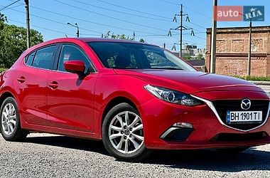 Хэтчбек Mazda 3 2016 в Одессе