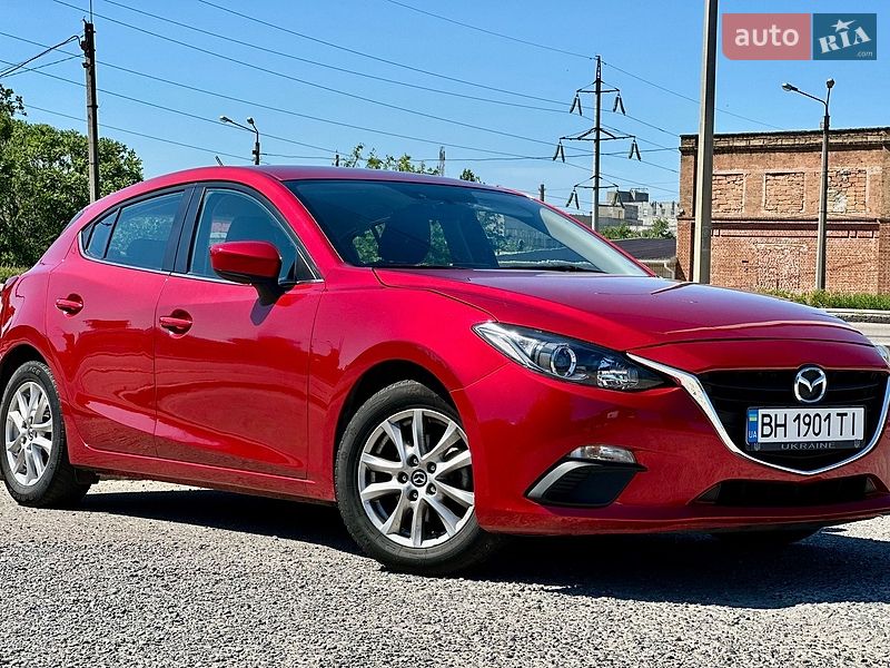 Хэтчбек Mazda 3 2016 в Одессе