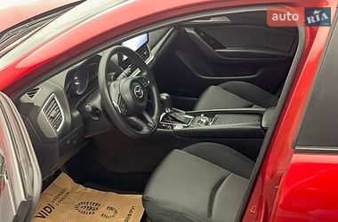 Хэтчбек Mazda 3 2017 в Киеве