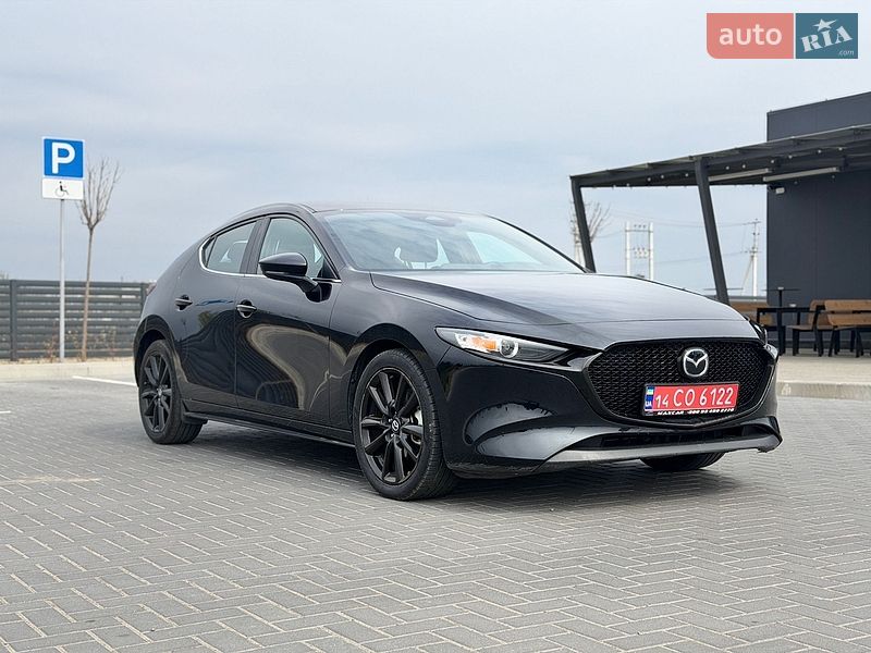 Хэтчбек Mazda 3 2024 в Львове