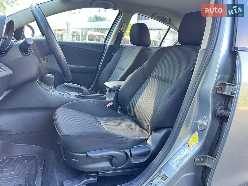 Седан Mazda 3 2013 в Києві