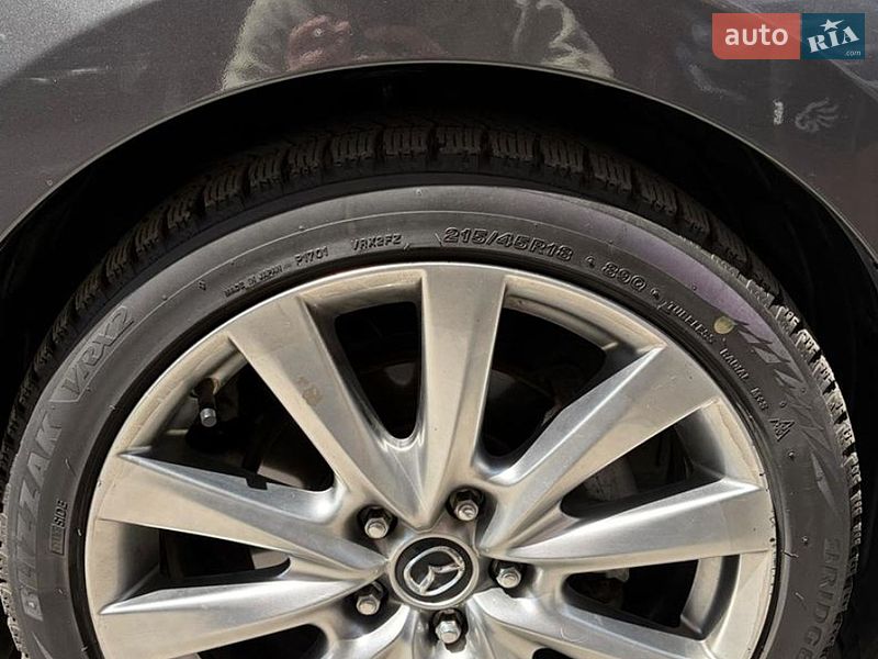 Седан Mazda 3 2019 в Черкассах