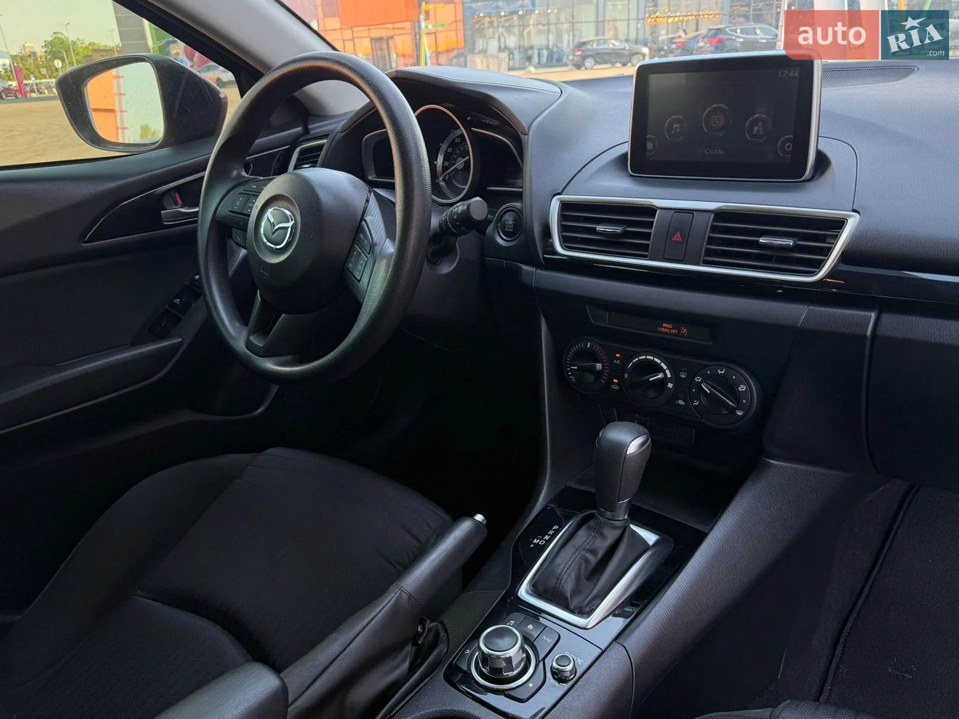 2016 Mazda 3 - мініатюра 9