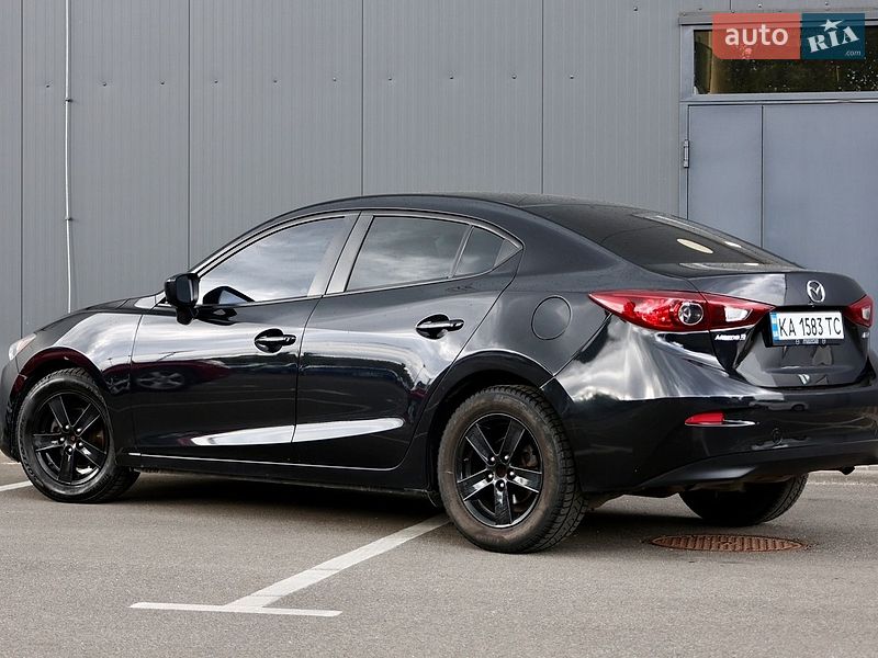 Седан Mazda 3 2014 в Киеве