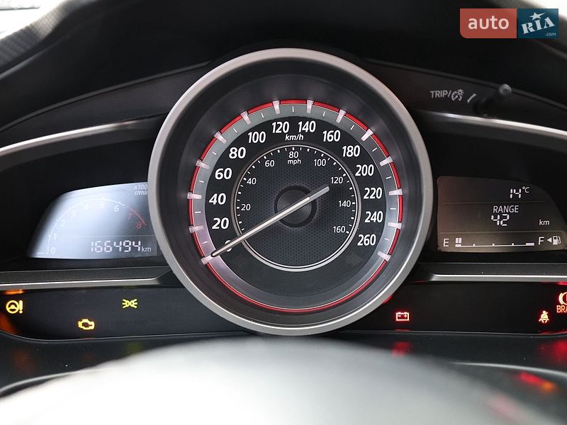 Седан Mazda 3 2014 в Киеве