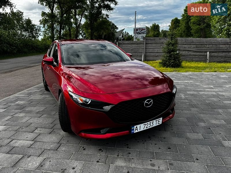 Седан Mazda 3 2020 в Киеве