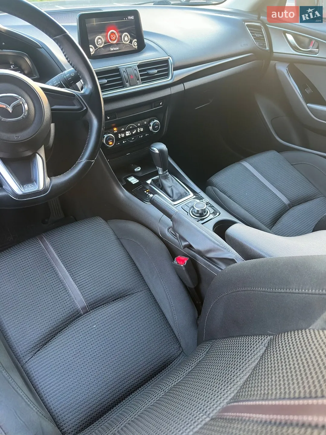 2017 Mazda 3 - мініатюра 16