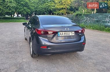 Седан Mazda 3 2015 в Полтаве