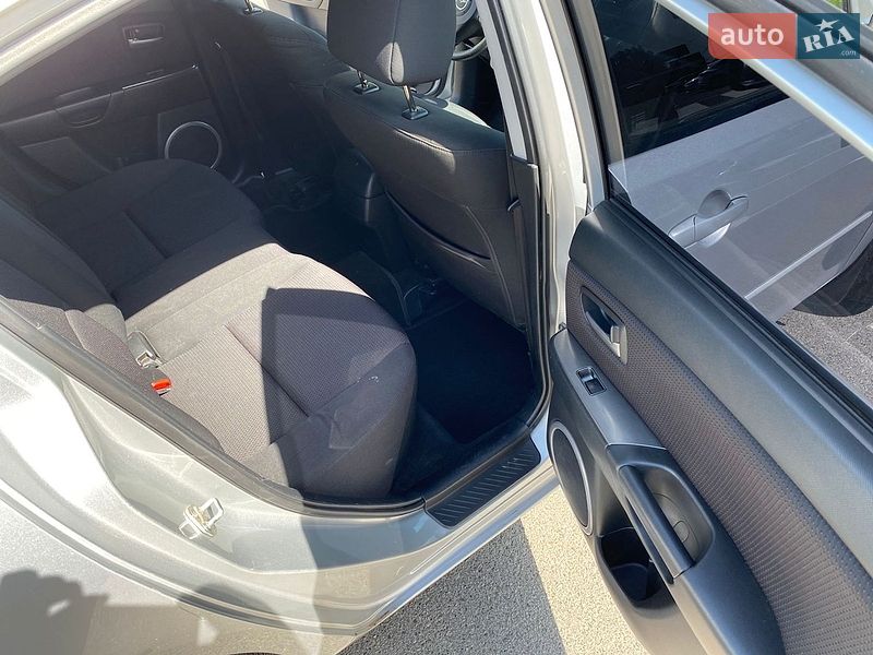 Седан Mazda 3 2007 в Києві