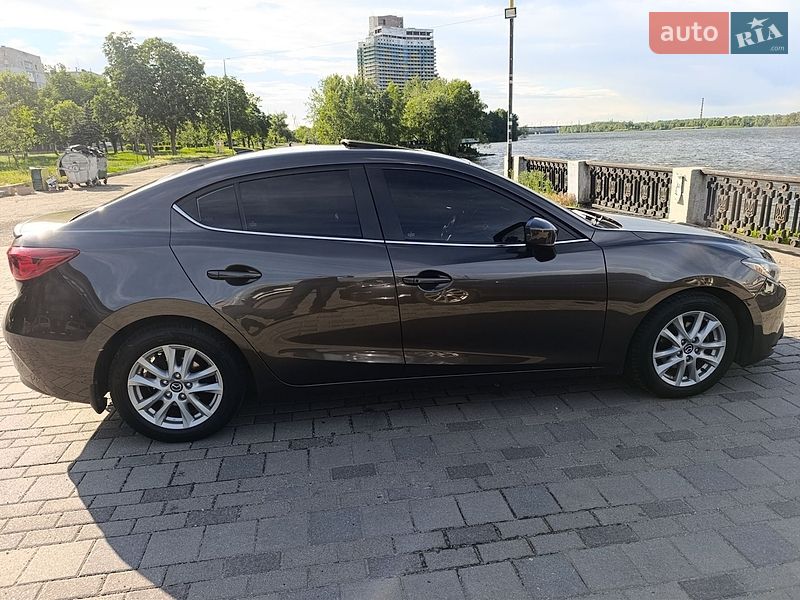 Седан Mazda 3 2013 в Дніпрі фото 2 Седан Mazda 3 2013 в Дніпрі